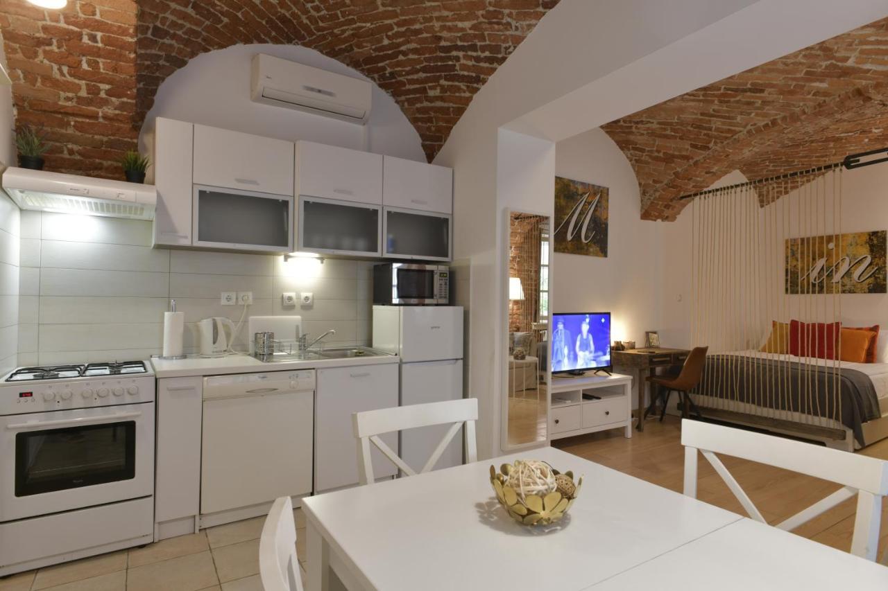 Apartment Azalea Zagreb Eksteriør billede