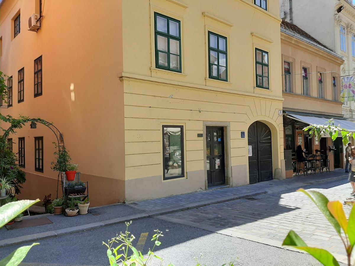 Apartment Azalea Zagreb Eksteriør billede